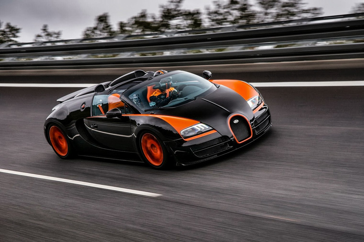 Bugatti EB110 与 Veyron 身价水涨船高