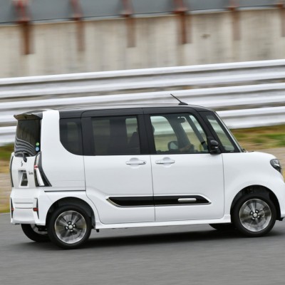 Daihatsu tanto 2017