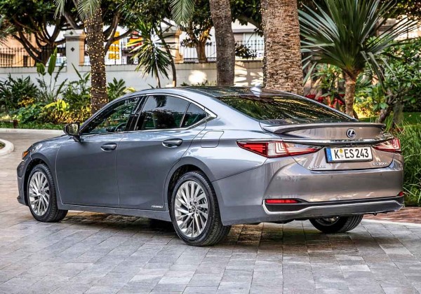 Lexus es200 2021