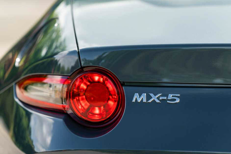 Mazda MX-5 1.5 