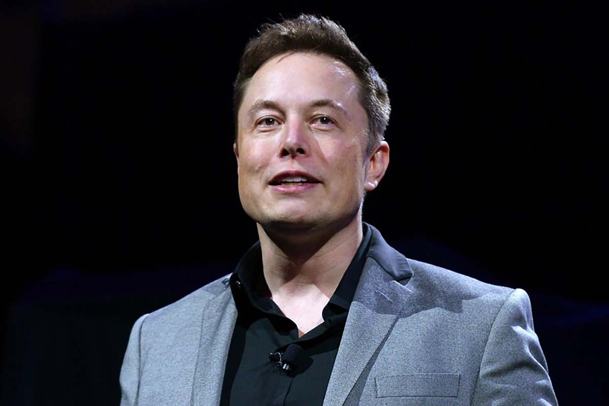 Elon Musk ：现实版钢铁侠，那个要带 Tesla 上火星的男人