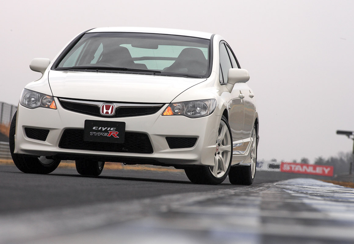 Honda Civic FD2 Type R 为什么越来越贵？经典 JDM 永远的神？