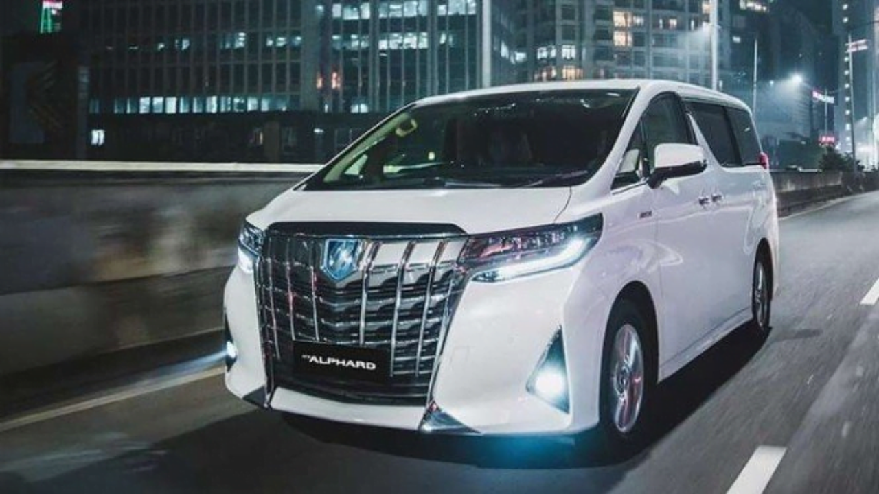 男子欲试驾 Toyota Alphard ，但是遭要求必须想给RM 1,000定金！