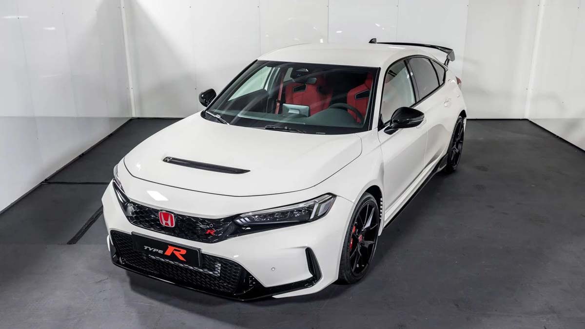 最后的正统 JDM ！ Honda Civic FL5 正式从日本寄居工厂下线！