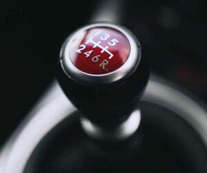 为什么大量汽车制造商弃用 Manual Transmission