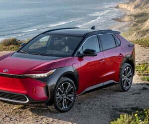 Toyota 下一代电动车技术曝光：10 分钟可完成 80% 充电，最远续航超过 1,500 km。