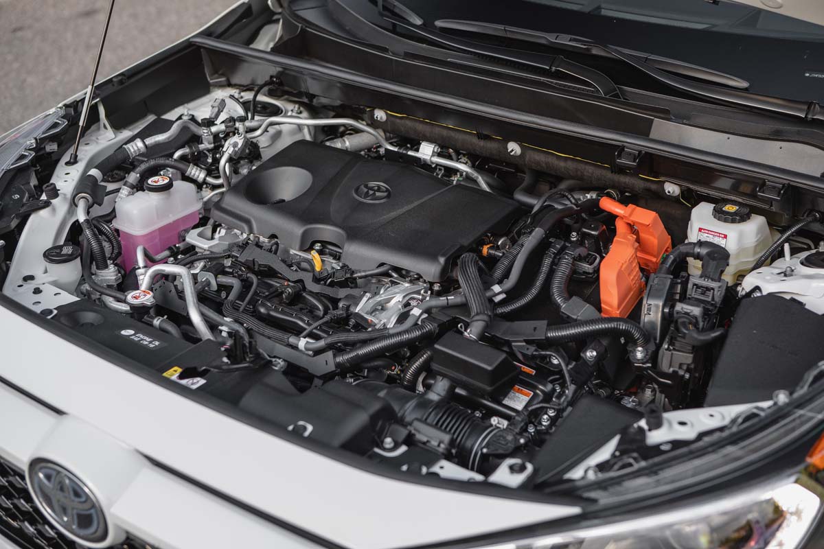 2024 Toyota Camry 预告现身？改搭全新引擎、最大马力达302 Hp！