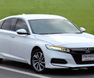 二手车推荐：2020 Honda Accord 开价 RM 130,000 起，外形帅，有面子，带涡轮的老板车。