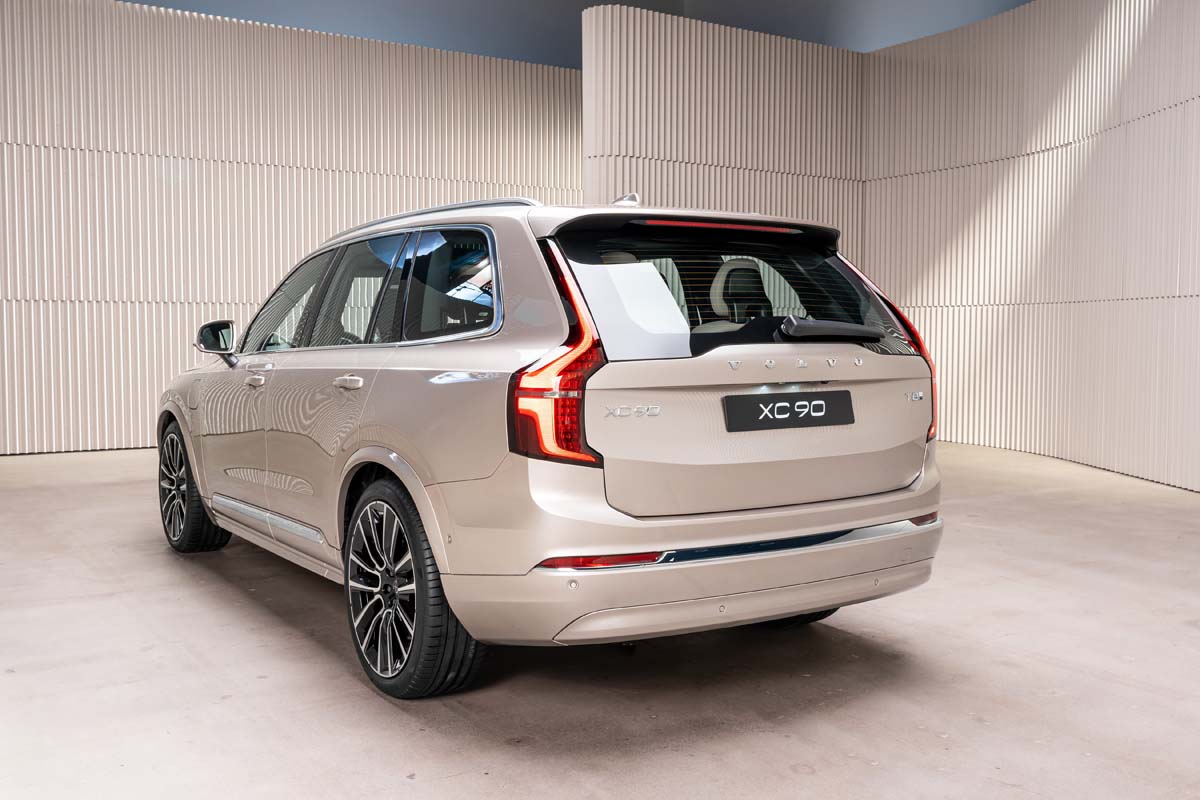 2025 Volvo XC90 正式发布：全线采用混动设定，确定引进马来西亚市场