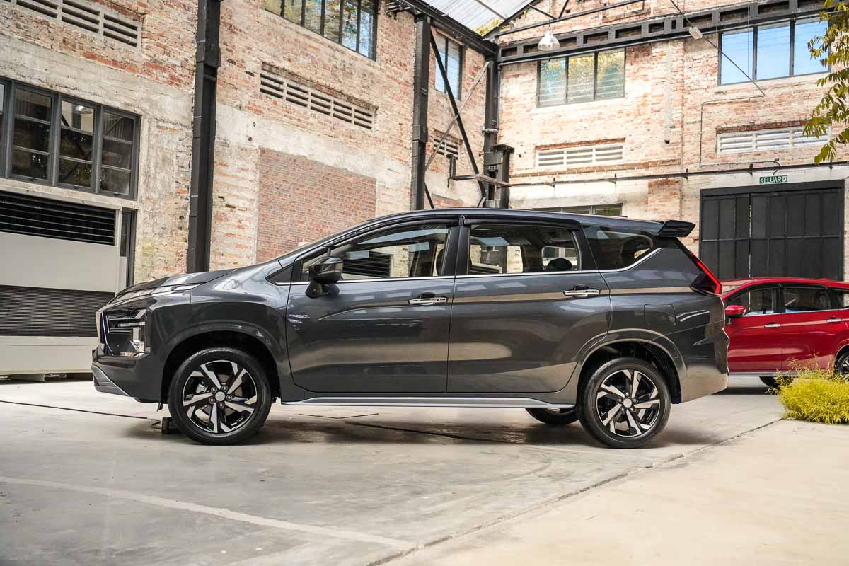 2024 Mitsubishi Xpander 登陆大马：外观更帅配备升级，售价从RM 99,980起跳