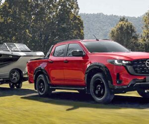 颜值就是正义！2025 Mazda BT-50泰国市场首发：2.2L/3.0L柴油涡轮增压引擎可以选择！