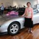 日本热血阿嬷西本尚子将开了25年的 Mazda RX-7 转让给马自达原厂