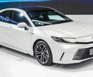 2024 KLIMS：Toyota Camry XV80 正式发布、仅搭载2.5L混合动力引擎，售价RM 248,800起