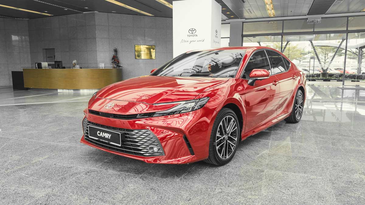 实拍：2025 Toyota Camry 维持2.5L自然进气引擎，本地售价RM 221,800