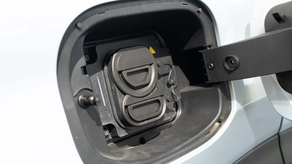 2025 JAECOO J7 PHEV 正式发布：油电续航1,300 km、本地售价RM 158,800
