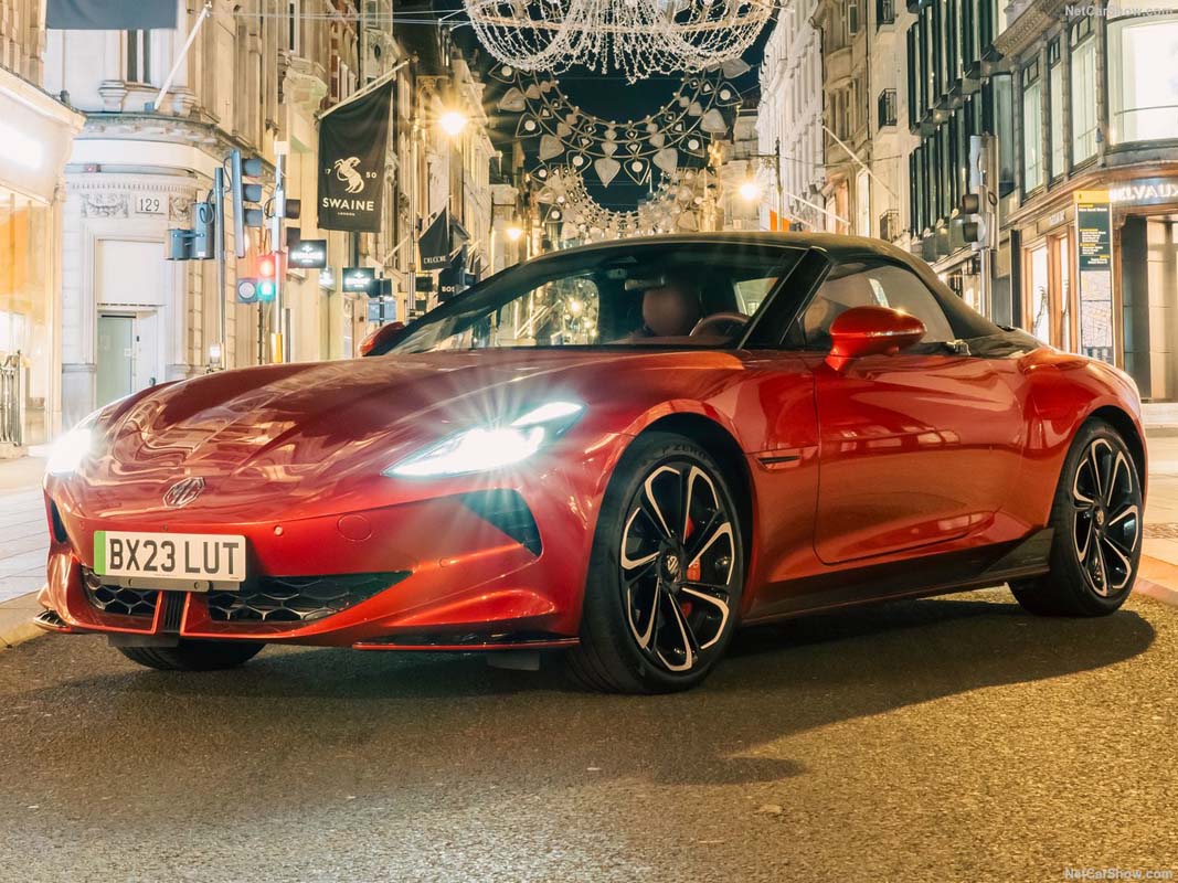 MG Cyberster ：大马第一款纯电蓬跑车，它有什么魅力？